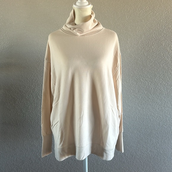 Athleta | Balance Cinch Turtleneck Sweatshirt in Chantilly Cream (NWOT) - Picture 2 of 4